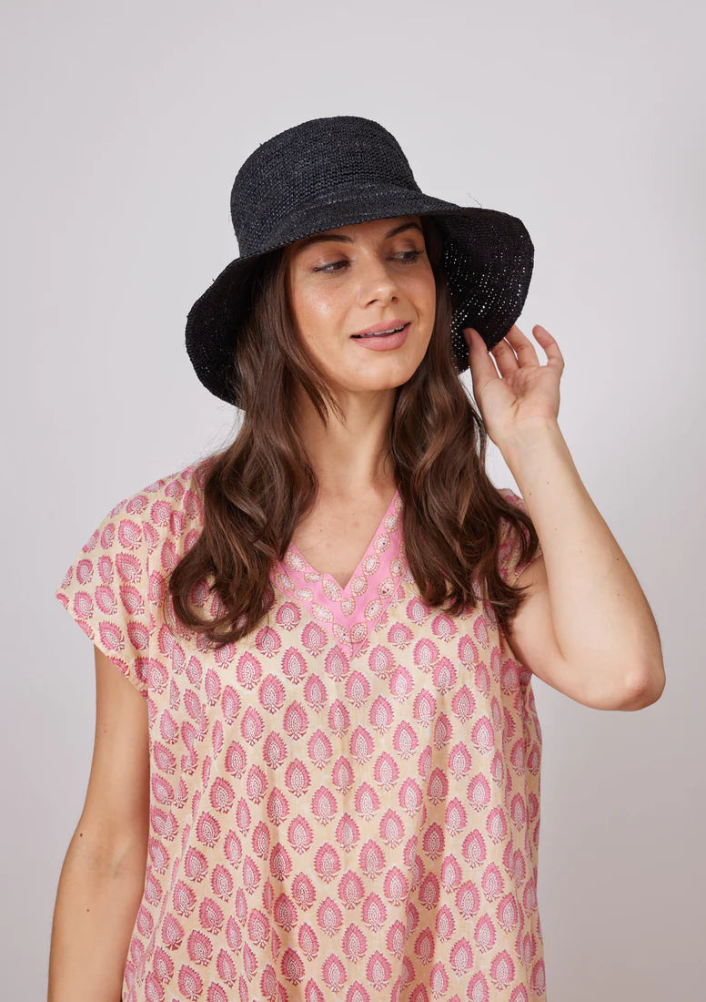 hat attack chic crochet bucket