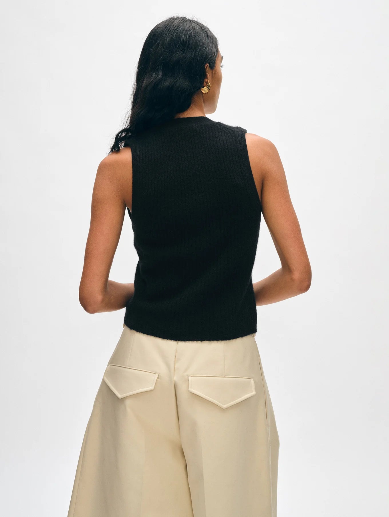 white+warren cashmere ribbed button vest