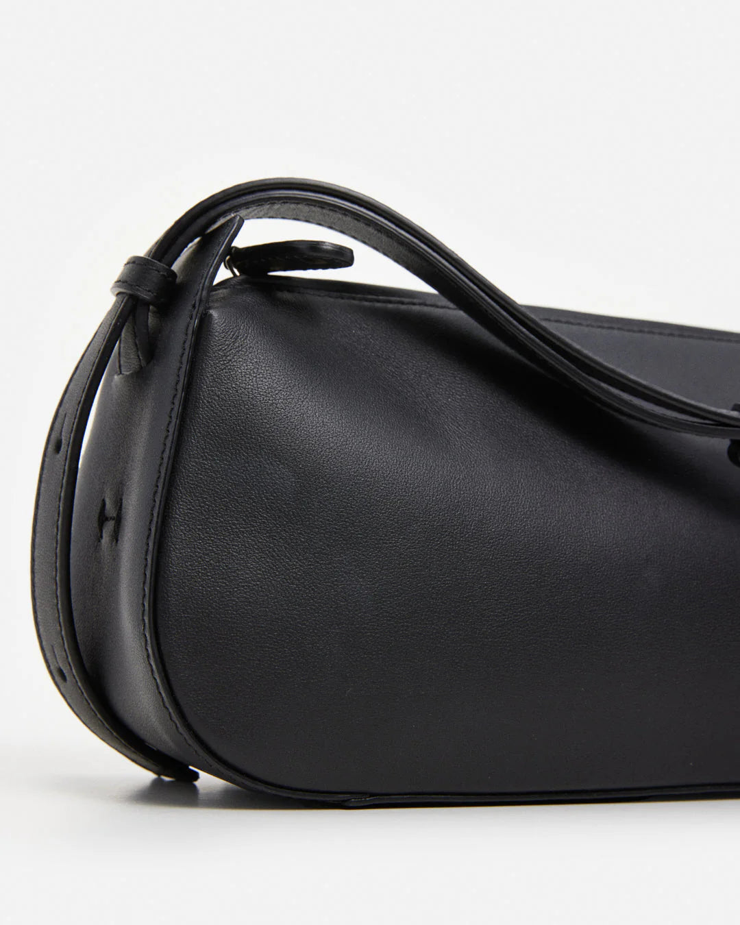 flattered tuna shoulder bag