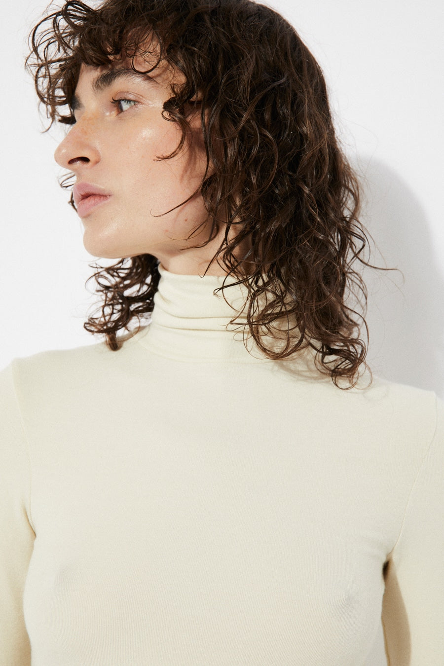 rita row horo turtleneck