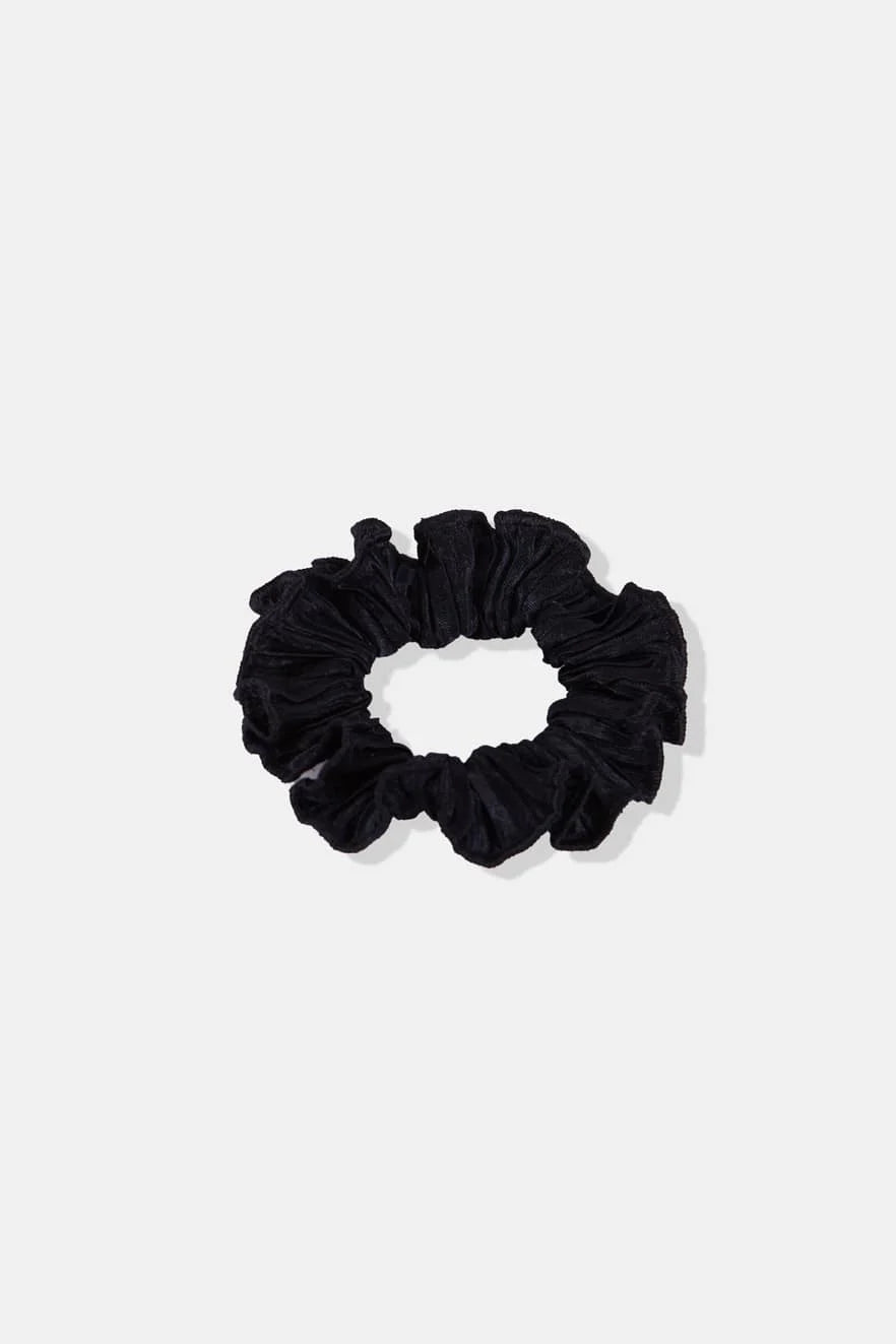 rita row comabona scrunchies