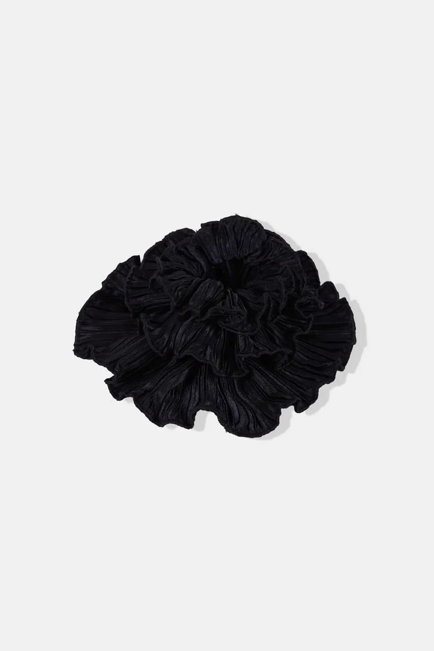 rita row comabona scrunchies
