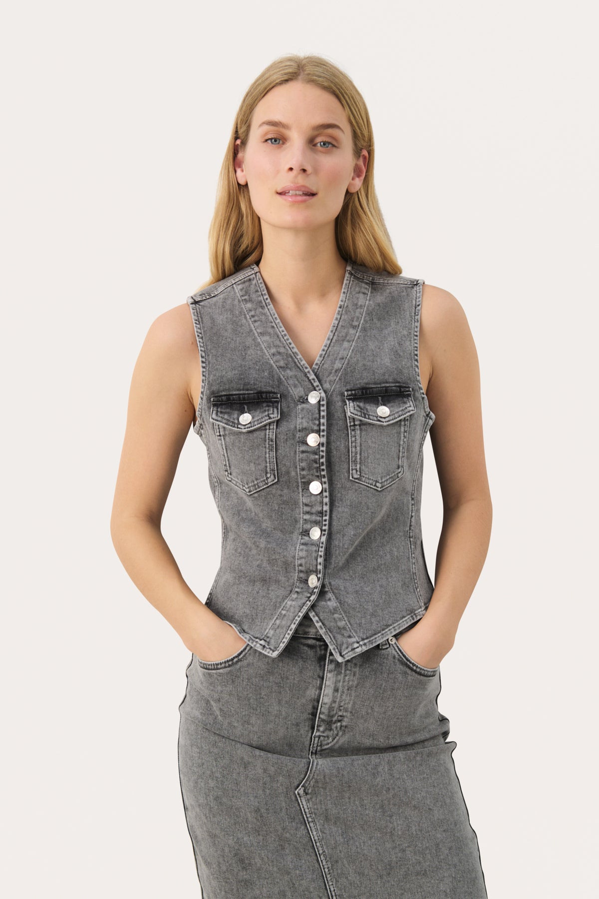 part two janielle waistcoat