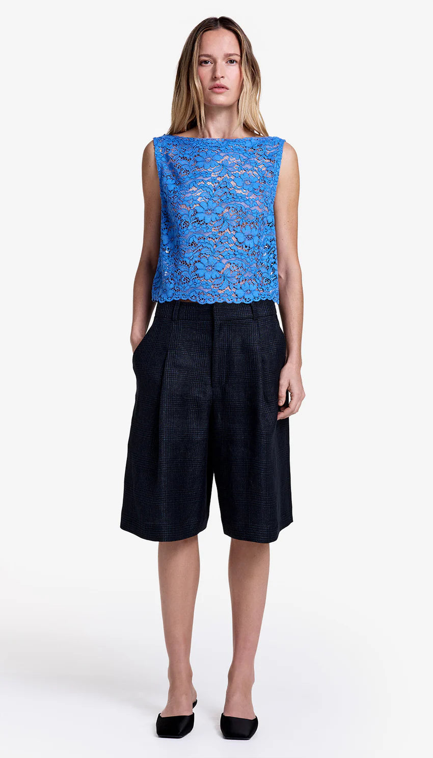 smythe scallop lace shell