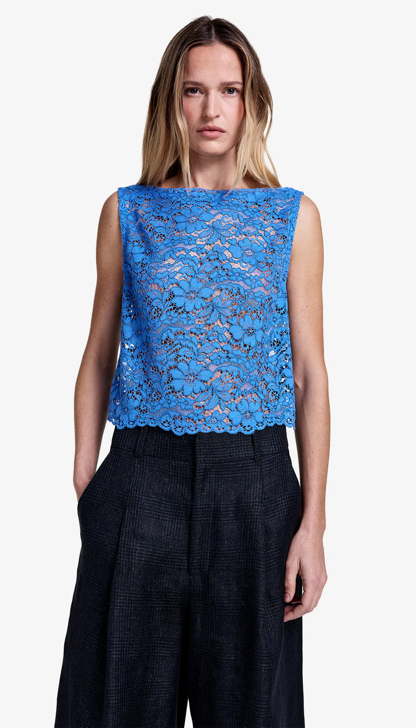 smythe scallop lace shell