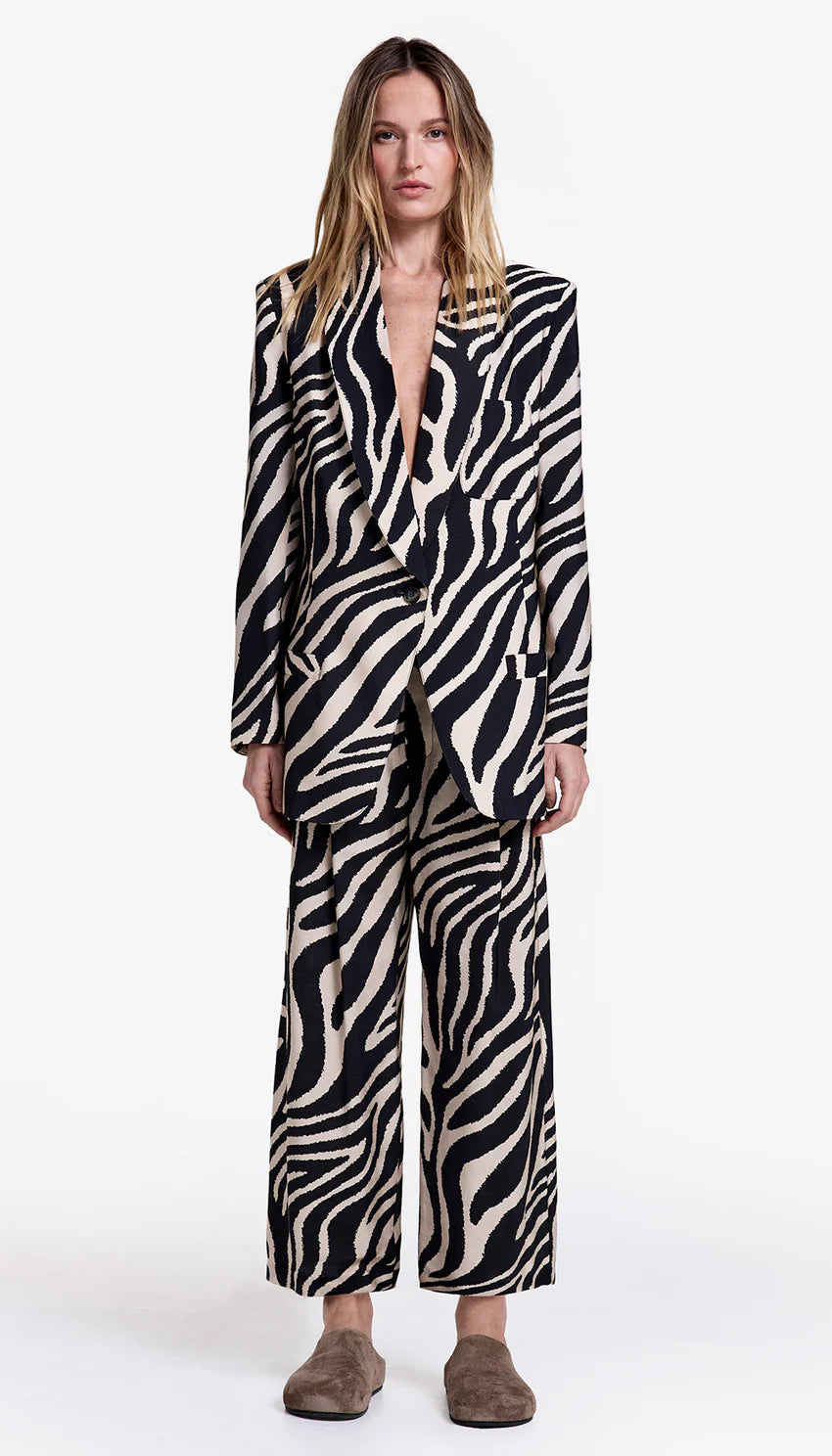 smythe shawl collar oversized blazer