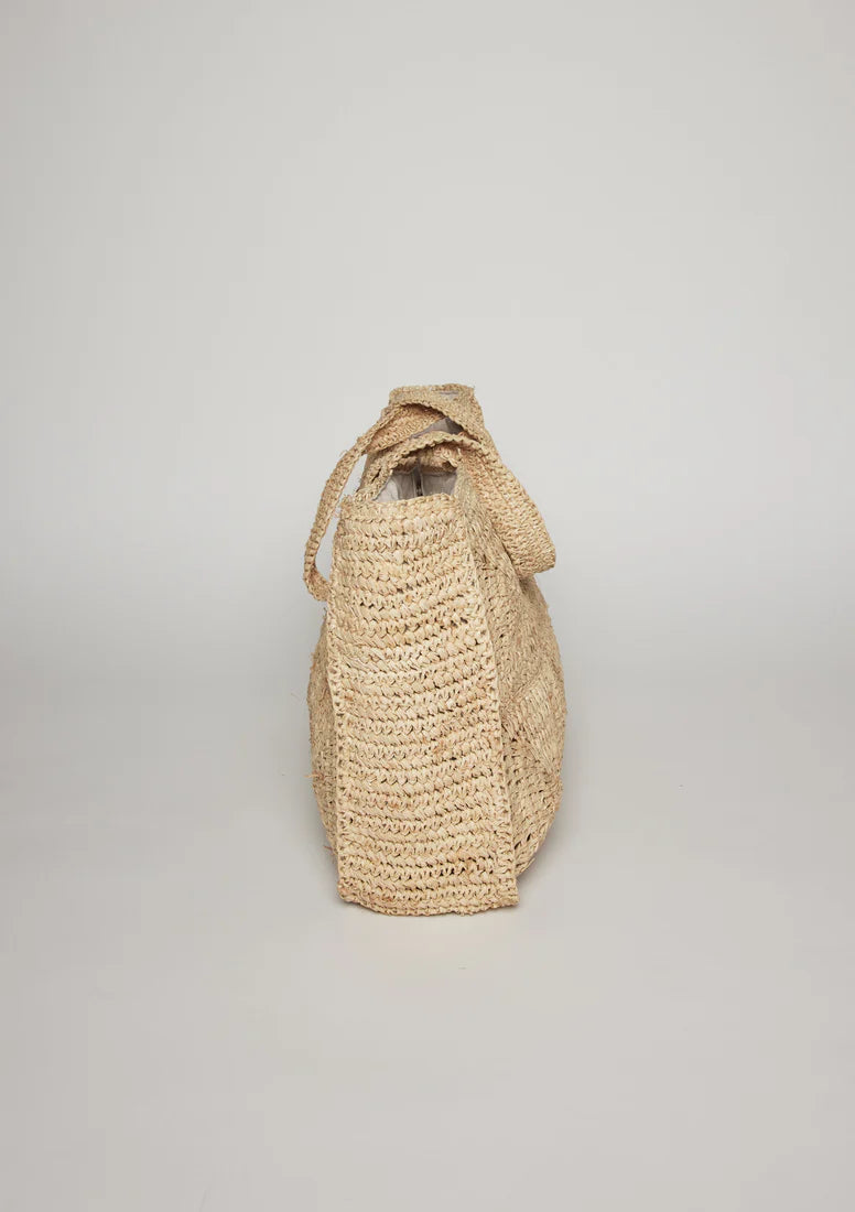 hat attack portia luxe tote