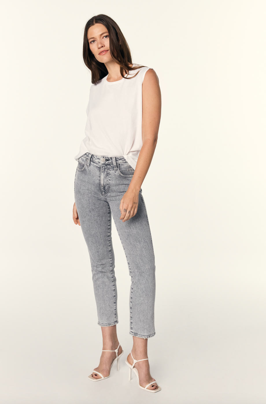 amo chloe crop