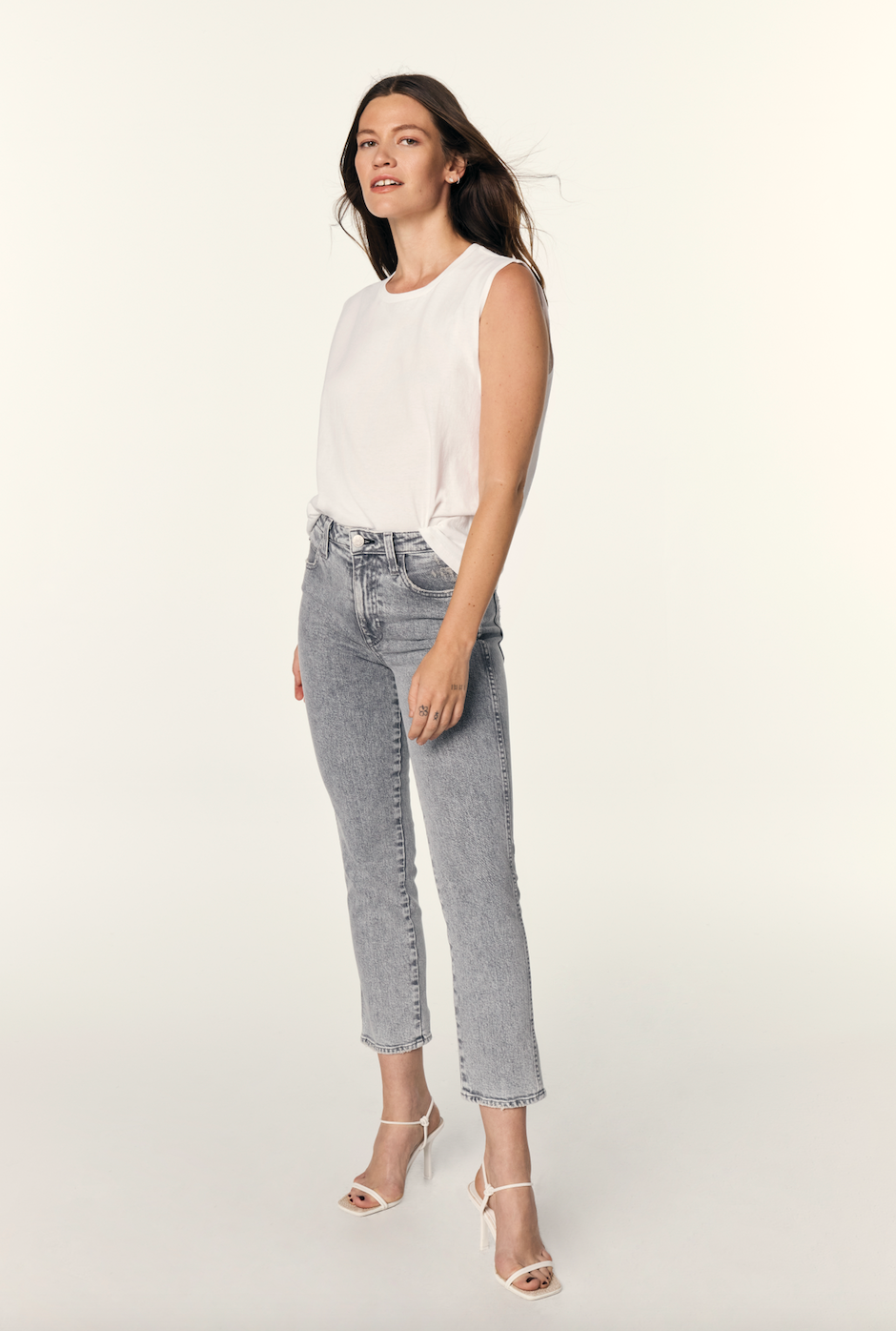 amo chloe crop
