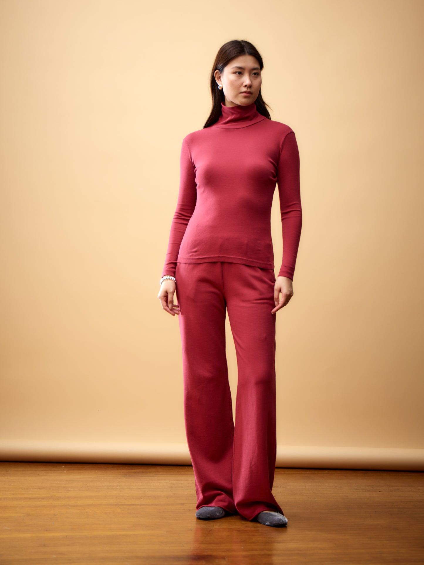 mantra anay turtleneck *in plum