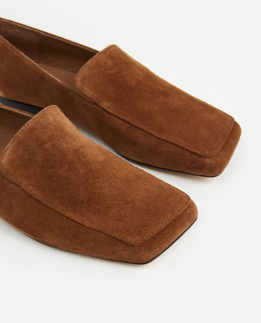 flattered ellis suede loafer