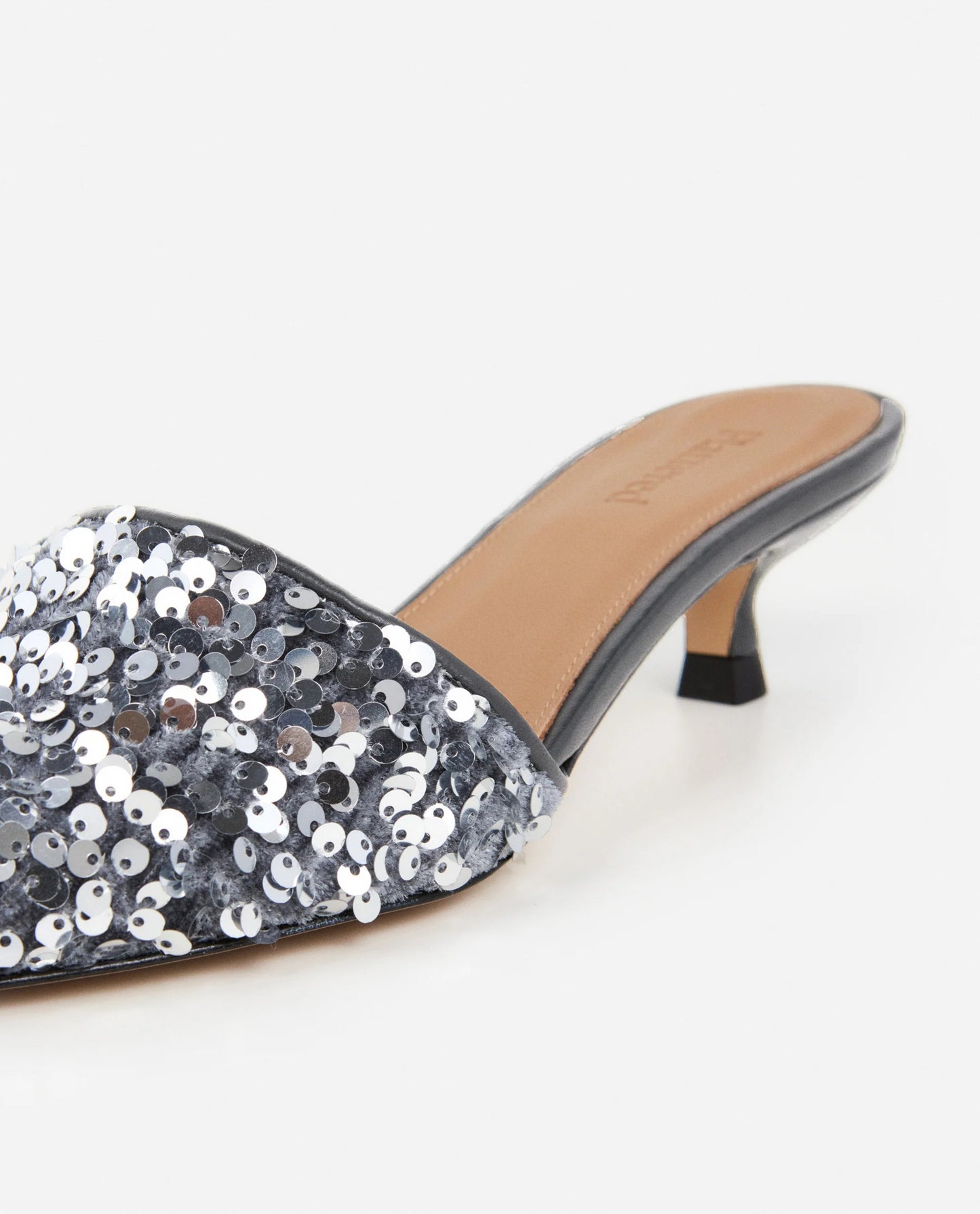 flattered noomi sequins heel