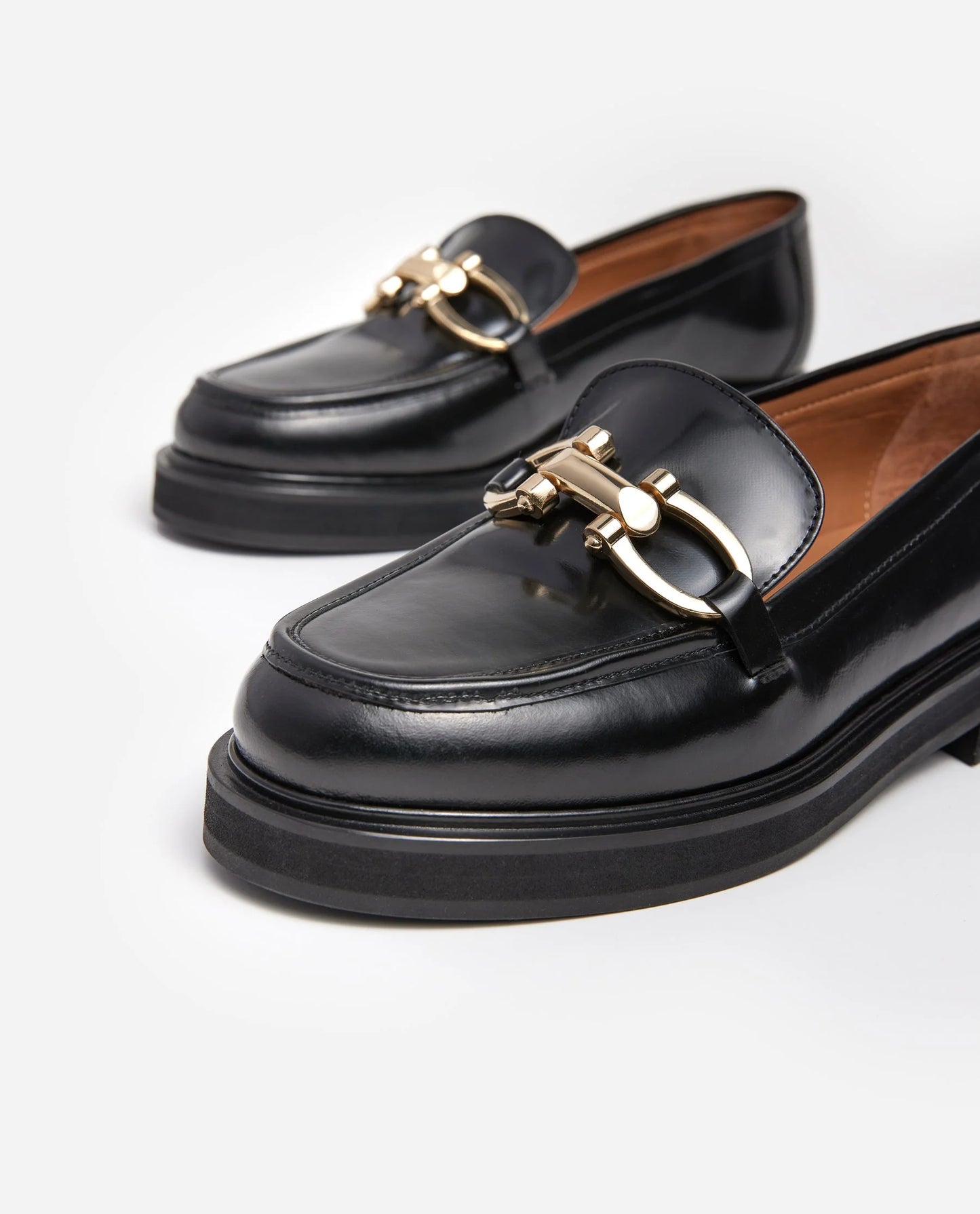 flattered samantha loafer