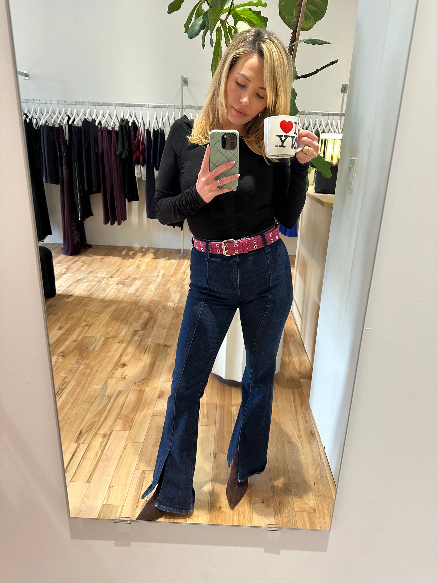 preloved emrata x ag jeans anisten