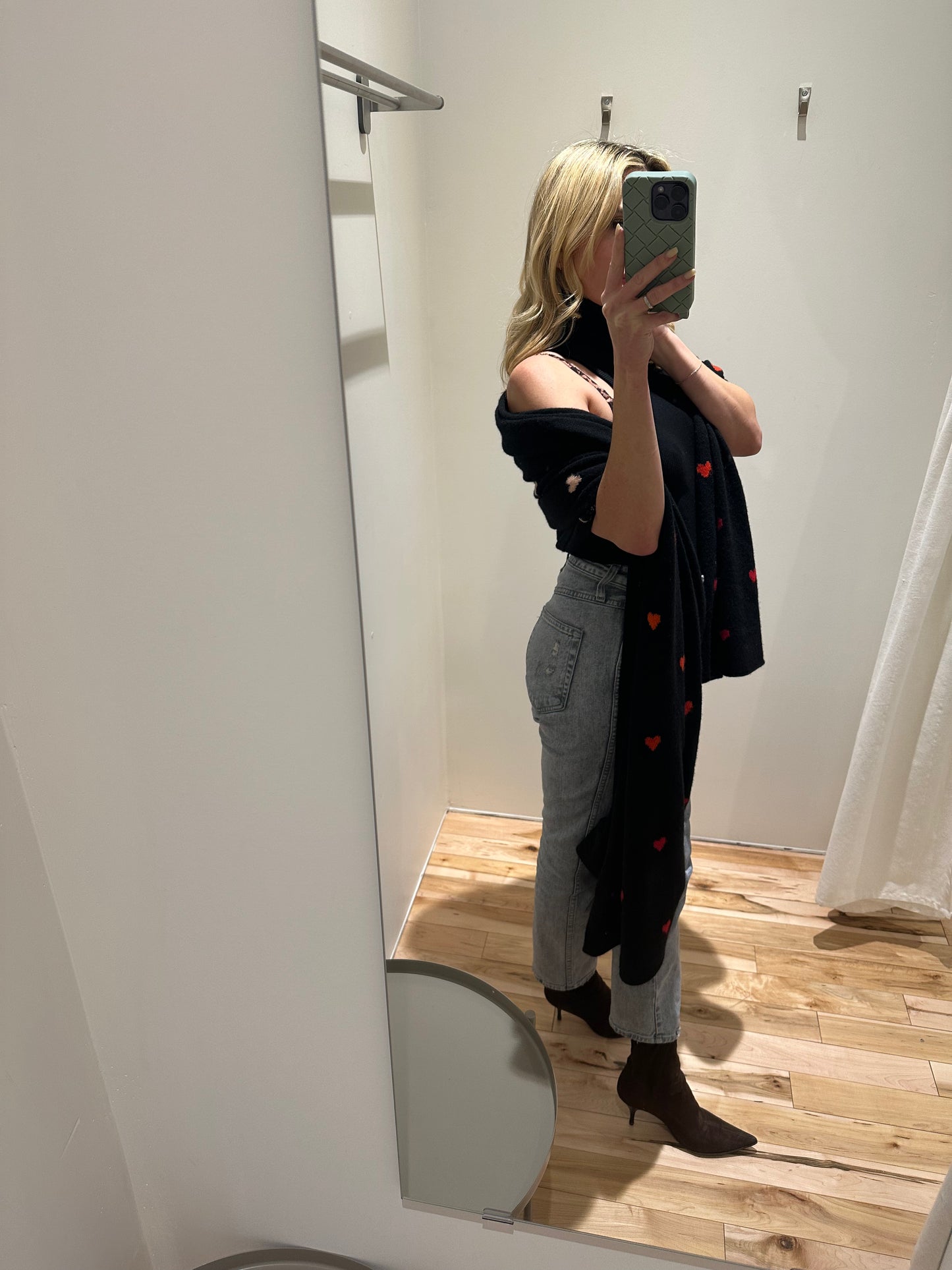 preloved white+warren ombre heart wrap