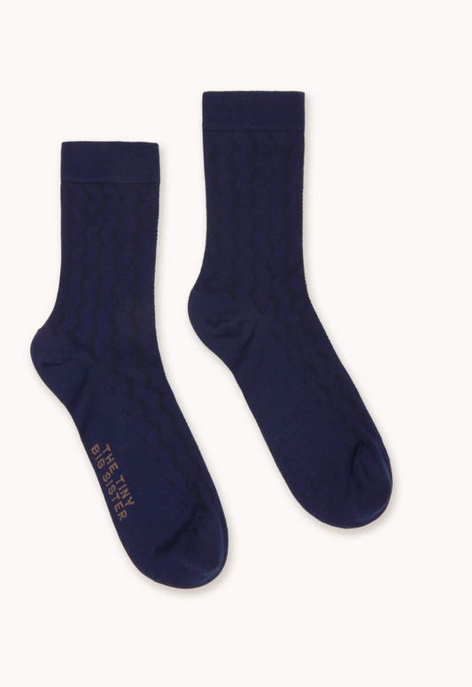 the tiny big sister zig zag socks